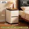 Mesita de noche pequeña de alta gama negra con almacenamiento, nuevo modelo 2026 para dormitorio del hogar, mueble auxiliar pequeño moderno y simple