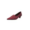 Mocassins de Couro de Ovelha Estilo Britânico Inteligentes para o Trabalho Bico Fino Salto Gatinho 2026 Outono Salto Médio Robusto Sapatilhas de Couro Genuíno de Cano Baixo Femininos