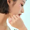 Anillo de Hueso de Melocotón Shili Sansheng III Diseño de Nicho Femenino Anillo de Dedo de Comida Regalo de Cumpleaños para Novia Nuevo
