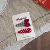 Grampo de Cabelo Vermelho com Atmosfera de Ano Novo 2026, Grampo Requintado para Franja Lateral, Elegante Grampo Bico de Pato Pequeno Estilo Chanel, Acessório de Cabelo Grampo Bb