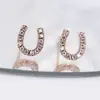 Brincos Populares da Temu em Formato de Ferradura Cheios de Pedras Estilo Coreano, Brincos Simples e Fashion para o Dia a Dia, Brincos Versáteis em Ouro Rosa e Prata