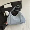 Bolsa de Gran Capacidad para Mujer 2025 Verano Nuevo Nicho de Moda Mochila Multifuncional para Viajes Diarios para Mujer con Hombro Único y Cruzada