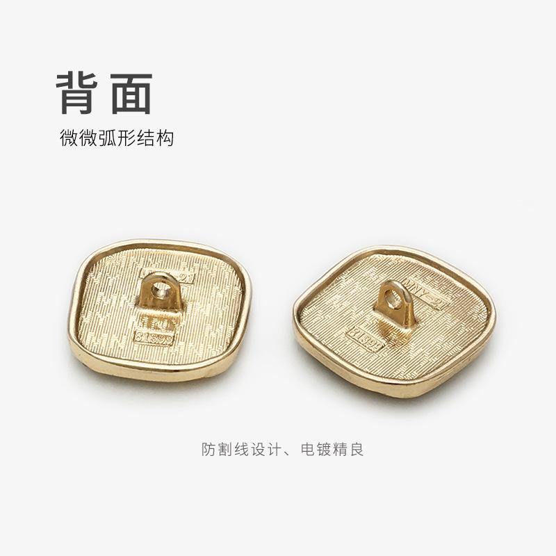 背面、颜色