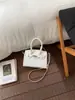 Bolso Versátil Transfronterizo con Patrón de Cocodrilo para Mujer Modelo Nuevo 2026 para el Trabajo y los Viajes Diarios Bolso Platino Bolso de Hombro Cruzado de Cuerpo Bolso de Moda