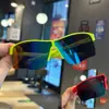Óculos de Sol Coloridos Dobráveis para Crianças para Passeio Transfronteiriço Esportes ao Ar Livre Portáteis Convenientes Óculos de Sol Infantis Proteção Solar