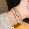 Pulseira Aberta Irregular de Pérolas com Três Camadas Cravejada de Diamantes, Pulseira de Luxo Leve e de Alta Qualidade, Pulseira Exquisita, Moderna e Versátil