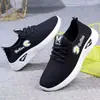 Comercio exterior transfronterizo, modelo nuevo de primavera, zapatos de tela del viejo Pekín para mujer, zapatos casuales de corte bajo poco profundos, venta al por mayor y dropshipping