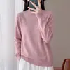 Nueva colección de otoño e invierno: Prenda interior de punto de cuello alto medio para mujer, con exquisitos adornos de pedrería y perlas, un suéter elegante y una capa interior elegante