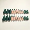 24 piezas de uñas postizas con temática navideña, con un diseño de copo de nieve francés verde, para una fácil aplicación y un look moderno, adecuadas tanto para el mercado europeo como para el americano