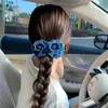 En Stock Estilo Yimengling Azul Denim Camelia Pinza Banana de Alta Gama para la Parte Posterior de la Cabeza Accesorio para el Cabello