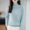 Nuevo suéter de punto sin costuras de cuello medio alto para otoño e invierno para mujer, suéter holgado de punto calado, ropa para mujer con un toque de alta gama, top de manga larga