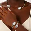 Novo Conjunto de Joias de Pérolas Irregulares Barrocas de Comércio Exterior Europeu e Americano para Mulheres, Estilo Francês de Luxo Leve de Alta Qualidade Atacado