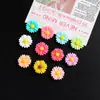 Accesorios de Resina con Flores de Margarita de Colores Pegamento de Crema para Manualidades DIY Funda para Teléfono Móvil Imán para Refrigerador Agujero Hebilla de Zapato Accesorios para el Cabello Accesorios