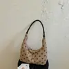 Bolsa de Ombro PU com Bolinhas 2026 Transfronteiriça, Design Único em Contraste de Cores, Bolsa de Axila Feminina Fresca e Casual, Bolsa de Mão