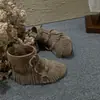 Botines de estilo étnico con flecos para mujer, nueva colección primavera/otoño 2026, botas vaqueras versátiles de tacón medio, diseño calado, suela plana y característica interna para aumentar la altura
