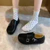 Ropa de Abrigo de Invierno Moda Retro Forro Polar Zapatos Birkenstock de Moda Zapatos de Algodón para Mujer Mocasines Hebilla 2025 Nicho Cálido y Elegante Nuevo Estilo