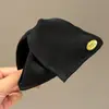 Presilha de Garra Triangular com Concha de Cetim Estilo Francês, Acessório de Cabelo Versátil de Alta Qualidade e Tendência para a Parte de Trás da Cabeça