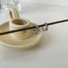 Clip de Oreja de Zirconia Super Flash Hojas Agujero Libre Sentido Avanzado Clip de Oreja de Nicho Aro de Oreja Femenino Pendientes Avanzados Elegantes Joyería para Orejas