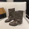 Salto grosso, aumenta a altura, bico fino, botas retrô 2026 para mulheres, novo estilo primavera/outono, botinhas emagrecedoras para figuras petites