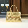 Bolsa Feminina Artesanal Tecida de Design Exclusivo, Pasta Simples e Elegante para o Dia a Dia, Bolsa de Mão Casual Versátil, Bolsa Quadrada Pequena
