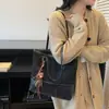 2025 Novo Estilo Popular de Inverno Splicing Bolsa Tote de Grande Capacidade Feminina de Alta Qualidade Fosca Moda Bolsa de Ombro