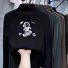 Coleção outono e inverno DeRong: tops infantis e para bebês, incluindo roupas de outono para crianças pequenas e crianças mais novas, camisetas de gola alta para meninos, e novos designs de manga longa com desenhos animados