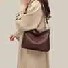 Bolsa Feminina 2026 Novo Estilo Bolsa Feminina Outono/Inverno Couro Genuíno Bolsa Tote de Ombro Único Versátil para o Trabalho Bolsa Transversal