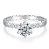 Anel de moissanita em formato de favo de mel, cor D, prata esterlina 925, seis garras, feminino, europeu e americano, simples, sofisticado, clássico, leve, luxuoso, para casamento, todos os tipos de combinações