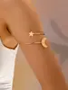 1 Peça de Pulseira Aberta Dourada com Estrela e Lua Estilo Europeu e Americano, Pulseira Feminina Fashion e Luxuosa, Design Versátil e Único
