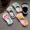Calcetines invisibles de barco para mujer con estampado de frutas populares, verano, silicona antideslizante, personalizados, dibujos animados de frutas, venta al por mayor de fábrica para mujer