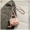 Bolso Mini Cubo Nuevo Primavera/Verano 2026 con Volantes, Bolso de Mano Pequeño Estilo Japonés, Bolso Cruzado Gato Kt, Bolso de Hombro Único, Cantidad Mínima de Pedido