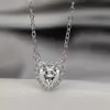 En stock en Panyu: Anillo de Mujer con Cadena Integrada en Forma de Corazón Microincrustado de Moissanita, 1-3 Quilates, Plata S925 Chapado en Oro, Venta Directa de Fábrica