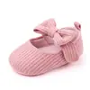 Sapatos de Lã Tricotados para Bebê com Laço Primavera Outono Sapatos de Solado Macio Sapatos de Princesa Sapatos de Bebê Atacado 2330