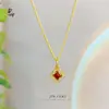 Colar Clavícula Exquisito Leve Luxo Pingente Trevo de Quatro Folhas Microcravejado com Zircônia Dourado Areia Antigo Alta Retenção de Cor Presente para Namorada