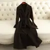 Abrigo de cachemira de doble cara para mujer, entallado en la cintura con cinturón, adelgazante, largo hasta la rodilla, abrigo de lana negro, nuevo modelo otoño/invierno 2026