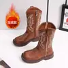 Botas Martin para Niña 2026 Otoño/Invierno Nuevo Estilo Botas Vaqueras Occidentales Bordadas para Niños Mayores Botas de Cuero de Media Caña