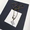 Colar Pingente de Corda de Algodão com Textura Quadrada Corrente para Clavícula de Temperamento de Luxo Leve da Moda Joia Versátil de Nicho de Alta Qualidade Venda por Atacado