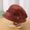 Gorra octagonal de cuero para mujer, gorra versátil, nuevo modelo 2026, gorra de boina adelgazante, gorra retro de artista para otoño e invierno, visera de copa profunda