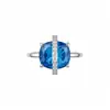 Anillo abierto geométrico cuadrado de circón, moderno y adecuado para el uso diario, irradia un ambiente sofisticado y de alta gama, diseñado para el dedo índice, con un aspecto único y elegante, una pieza de joyería de nicho para mujeres