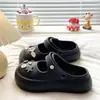 Venta Caliente de Verano Zapatos Mary Jane de EVA con Agujeros Moda Divertida Suela Gruesa Ligeros Cómodos Zapatillas de Punta Cerrada para Mujer Exterior