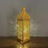 Lámpara de Viento de Hierro Retro Europea Transfronteriza Portavelas Linterna LED Calada Marroquí Decoración Colgante para Ambiente del Hogar