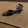 Sandalias Chuyuji de tacón bajo estilo francés para mujer, nuevo modelo de verano, sandalias de una tira, tacón gatito, tacón fino, verde