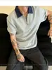 Camiseta de Manga Corta con Bloques de Color y Media Cremallera para Hombre y Mujer, Diseño Cosido a Mano Estilo Americano, Estilo Universitario de Verano