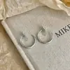 Brincos de Argola Sem Furos, Argolas Grandes para Mulheres, Estilo Nicho High-End, Exagerados, Versáteis para Outono e Inverno, Brincos de Casaco da Moda