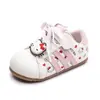 Zapatos Deportivos para Niñas Zapatos Deportivos Lindos para Niños 2026 Primavera Verano Nuevos Superficie de Cuero Niños Medianos y Pequeños Zapatos de Entrenamiento Alemanes