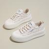 Sapatos Brancos para Mulheres Malha Respirável 2025 Novo Popular Verão Fino Sapatos Biscoito Cadarço Sapatos de Malha Tênis de Sola Grossa
