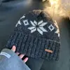 Chapéu de lã Fair Isle para mulheres, outono e inverno, espessado, versátil, à prova de frio, gorro atmosférico, quente, proteção para as orelhas, chapéu de tricô, moderno