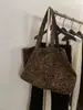 Bolso de Hombro de Lona Grande Personalizado Transfronterizo Retro Estampado de Leopardo para Viajar Bolso Tote Nuevo Otoño e Invierno 2025