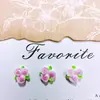 Populares accesorios tridimensionales de tres flores para uñas, simulacro de tres racimos de rosas, tachuelas de uñas ponibles, accesorios de resina al por mayor