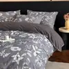 Juego de ropa de cama de cuatro piezas estilo francés vintage de algodón puro Clase A cepillado, juego de ropa de cama engrosada de algodón todo incluido de lujo ligero, funda de edredón, sábana, juego de tres piezas 4